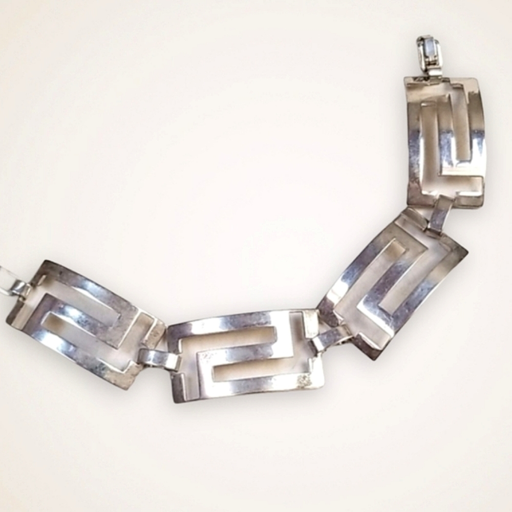 Vintage Mid Century Modern Silvertone Metal Link Geometric Design Bracelet